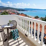 Antonios Hotel