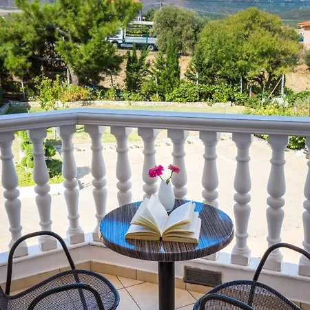Otel Antonios