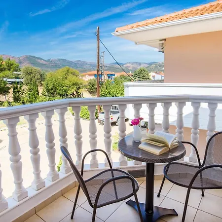 Antonios 3* يميناريا